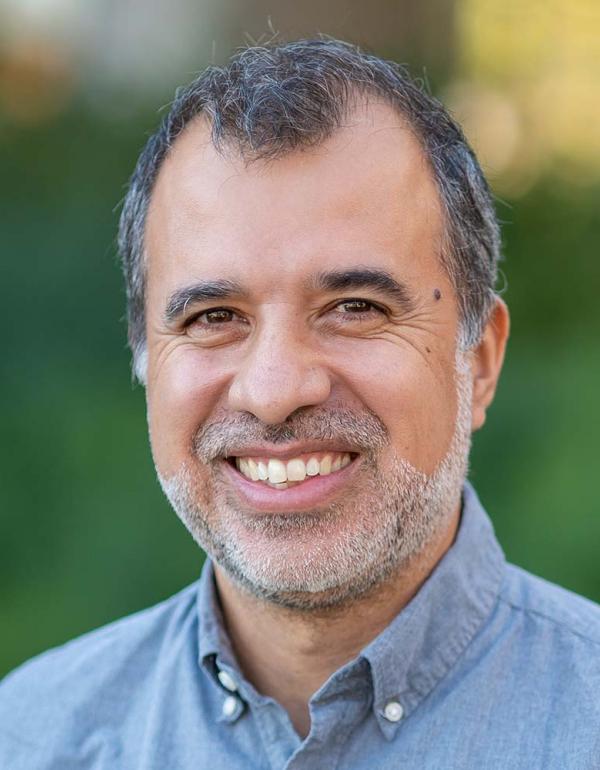 Carlos Machado